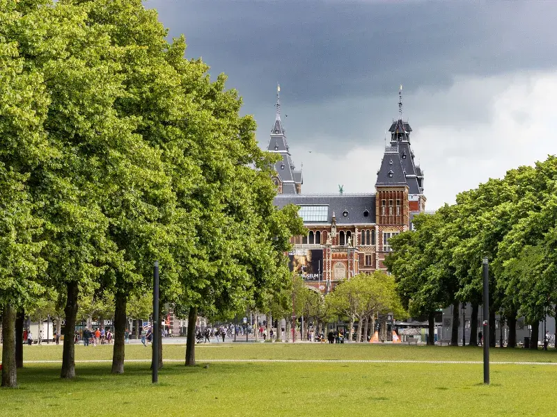 Is Amsterdam Safe for Solo Female Travellers: Museumplein