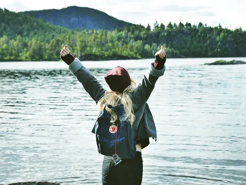 Solo Female Travel Guide – Tips, Safety, and Inspiration