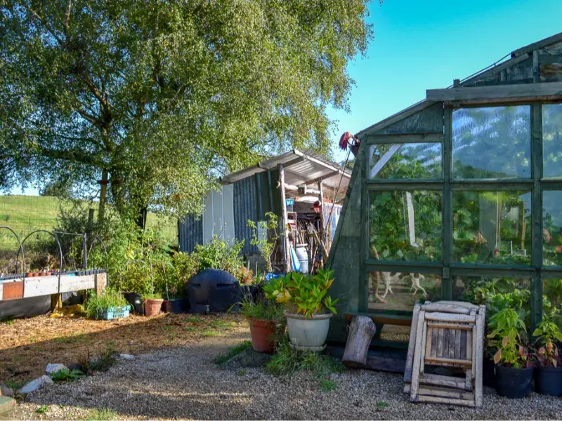 How to Plan WWOOFing Travel